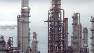 Kuwait plans new worldscale refinery (Picture: ljmacphee, CC BY 2.0)