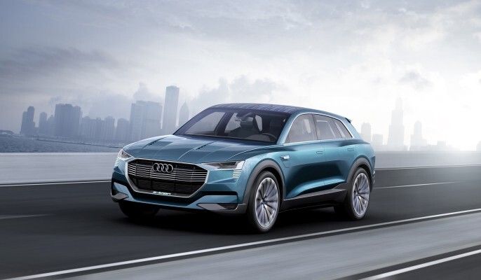 Der Audi e-tron quattro: ein Konzeptfahrzeug mit 503 PS und 500 km Reichweite (Bild: Audi)