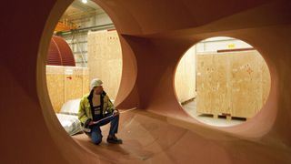 Die dpl ist kein klassisches Verpackungsunternehmen, sondern bietet Supply Chain Management über die gesamte Wertschöpfungskette an. (Bild: dpl)