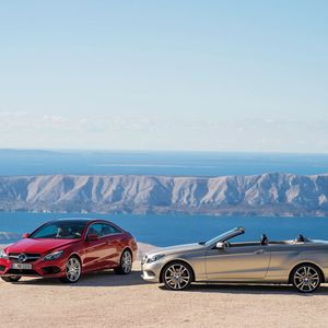 Mercedes hat nun auch das Coupé und die Cabrio-Variante der E-Klasse überarbeitet.