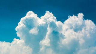 Unternehmen wie McDonalds oder Net Cologne verlagern Kernprozesse wie das Controlling und die Finanzplanung in die Cloud. Wieso sich diese Migration lohnen kann, stellt Oracle mit 6 Gründen vor. (Bild: gemeinfrei // Unsplash)