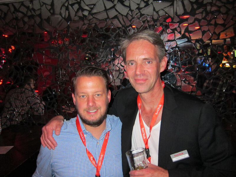 Marcus Gornowicz (l.) und Christian Velroyen, SanDisk (Bild: IT-BUSINESS)