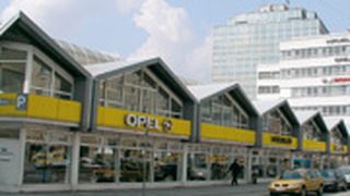 In frischem Glanz: Der Häusler-Hauptbetrieb in der Landsberger Straße 83-87 in München. (Archiv: Vogel Business Media)