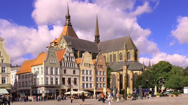 Im September findet hier in Rostock die Robau 2026 statt.(Bild:  Jochen Schaft/Pixabay)