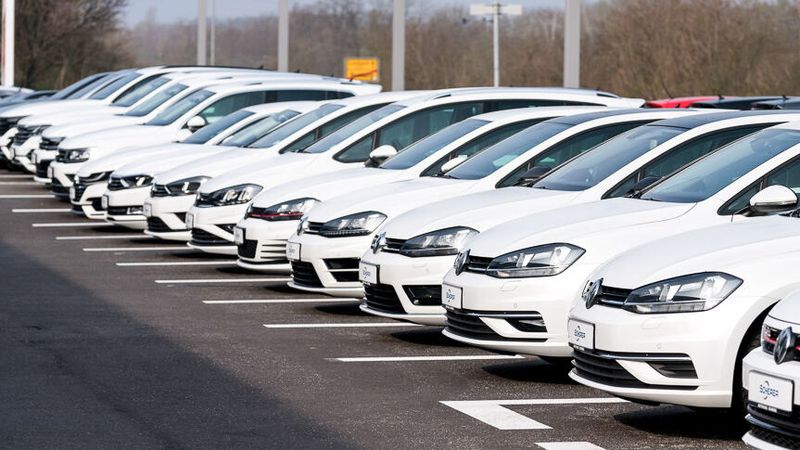 Das Neuwagengeschäft war 2020 hart und wechselvoll. Im kommenden Jahr soll es zumindest ein bisschen besser werden.(Bild:  Scherer-Gruppe)