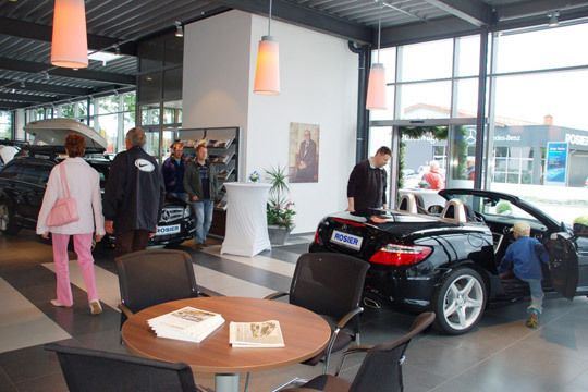 Die Eröffnung feierte das Autohaus mit einem Familienfest. (Archiv: Vogel Business Media)