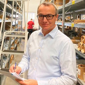 Johannes Lambertz: „Auch die Entwickler von Tretlagergetrieben und Antriebseinheiten für Elektrofahrräder haben unsere Wellenfedern und Sicherungsringe als einfaches Mittel entdeckt, mit dem sie sich ein großes Optimierungspotenzial erschließen können.“(Bild:  TFC/Smalley)