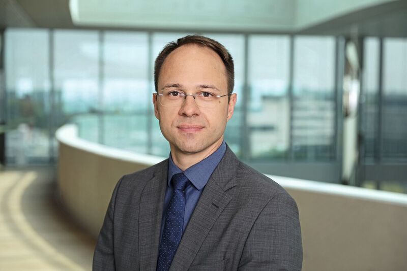 Helmut Linde ist globaler Leiter Data Science bei Merck. (Merck/Benjamin Schenk, Foto Studio Hirch)