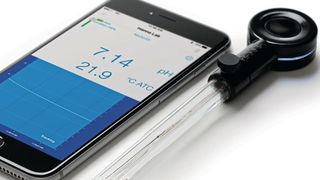 Die HI10532 Halo Bluetooth-pH-Elektrode für Lebensmittel garantiert vorschriftsmäßige, stabile und zuverlässige Messungen. (Bild: Hanna Instruments )