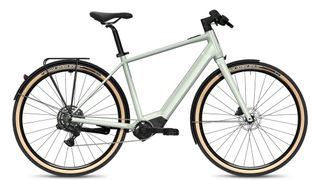 Pedelecs mit Bosch-Antrieb und Intube-Akkus waren bislang eher wuchtige Erscheinungen. Der neue SX-Motor im Upstreet SL beweist, dass es auch anders geht. (Bild: Flyer/PD-F)