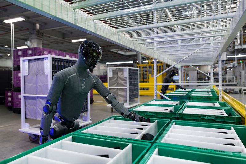 Mit dem Figure 03, einem autonomen, humanoiden Allzweckroboter von Figure AI, will BMW den Einsatz von Physical AI in seinem Werk in Spartanburg vorantreiben. (Bild: BMW Group)