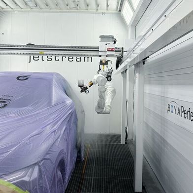 Derzeit deckt der Jetstream etwa 35 Prozent des deutschen Fahrzeugbestands ab – das entpricht 70 bis 80 Prozent der bei Boya täglich zu lackierenden Fahrzeuge. (Bild: Wenz)