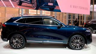 Das Wey-SUV „Coffee 01“ ist mit 4,87 Metern deutlich länger als beispielsweise Audi Q5 oder Mercedes GLC.  (Bild: Andres Wehner)