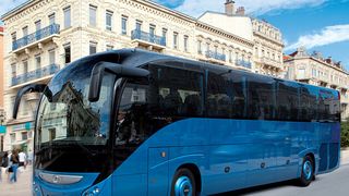 Iveco hat seine Bussparte umbenannt: Statt Irisbus heißt der Geschäftszweig nun Iveco Bus. (Foto: Iveco)