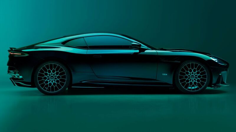 Unter der langen Haube schlummert ein 770 PS starker V12. (Bild: Aston Martin)