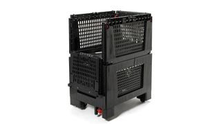 Es gibt von Tosca Behälter für den Einzelhandel, die als Transportsystem, Lagerbox und gut erreichbares Produktdisplay fungieren können. Nicht nur Edeka hat jetzt umgestellt. Und zwar auf den hier gezeigten Dynamic Shipper mit Rollen. (Tosca)