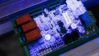 In der Halbleiter-Industrie z. B. werden Bots genutzt, um Unregelmäßigkeiten, Ausreißer und verschiedene Arten von Mustern in einem riesigen Datenbestand aufzuspüren. (Bild: Renee Altrov)