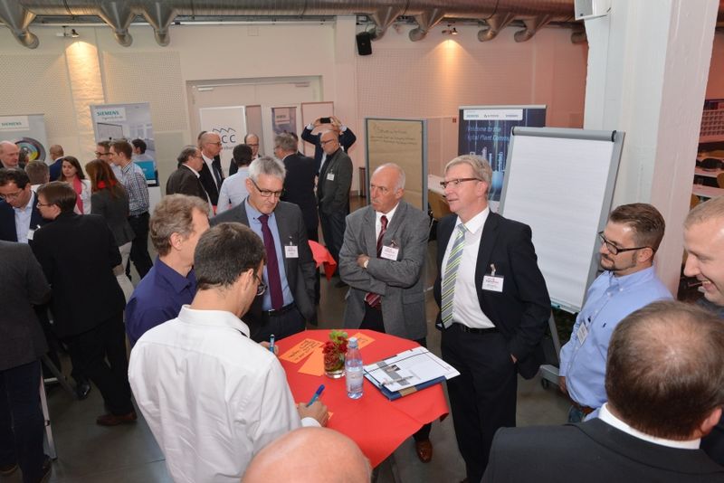 Impressionen des diesjährigen Digital Plant Kongress aus Würzburg. Fach- und Führungskräfte aus den Bereichen Prozessindustrie, Anlagenbau, Anlagenplanung und Anlagenkonstruktion diskutierten spannende Fragen rund um die Digitale Anlage. (Bild: Untch)