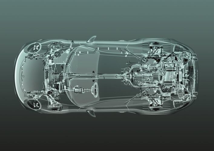 Zur Effizienzsteigerung verfügen die Boxermotoren über Bordnetzrekuperation, bei der die Batterie vorwiegend während der Brems- beziehungsweise Schubphasen geladen wird. (Porsche)