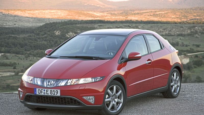 Die siebte Generation (2005 bis 2011) des Civic erhielt mit dem Rot Dot Design Award eine Auszeichnung für besonderes Design. Erstmals waren die Dieselmotoren von Honda selbst entwickelt. (Bild: Honda)