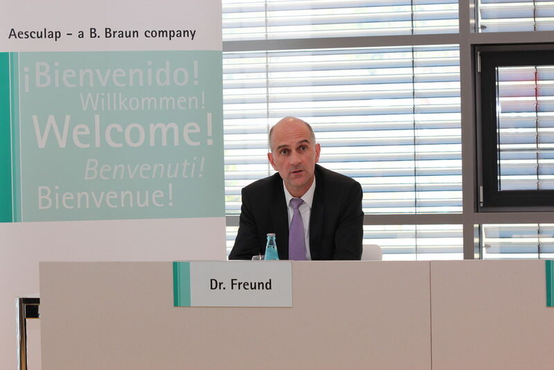 Statt „Welcome“ heißt es nun „Good bye“. Dr. Dirk Freund legt sein Amt als Aesculap-Vorstand aufgrund unterschiedlicher Auffassungen über die Weiterentwicklung der Bereiche F&E sowie Innovationsmanagement nieder. (Reinhardt / Devicemed)