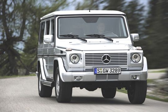 Drei trinkfeste Motoren: 3,0-Liter-V6-Diesel (155 kW/211 PS), 5,5-Liter-V( (285 kW/388 PS) und 5,4-Liter-V8-Kompressor (373 kW/507 PS). Dem Normverbrauch von 11,2 l/100 Kilometer stehen Realverbräuche von bis zu 17 Litern pro 100 Kilometer entgegen. (Archiv: Vogel Business Media)