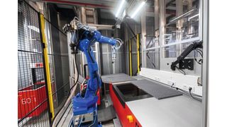 Skalierung statt Pilotprojekt: Der KI-gesteuerte Kommissionierroboter von Sereact im Gurkerl-Logistikzentrum in Wien ist Teil eines DACH-weiten Rollouts der Rohlik Group mit 24 Robotern im ersten Schritt. (Bild: Sereact)