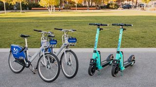 Tier und Nextbike werden gemeinsam mit 250.000 Fahrzeugen in über 400 Städten aktiv sein. (Bild: Tier)