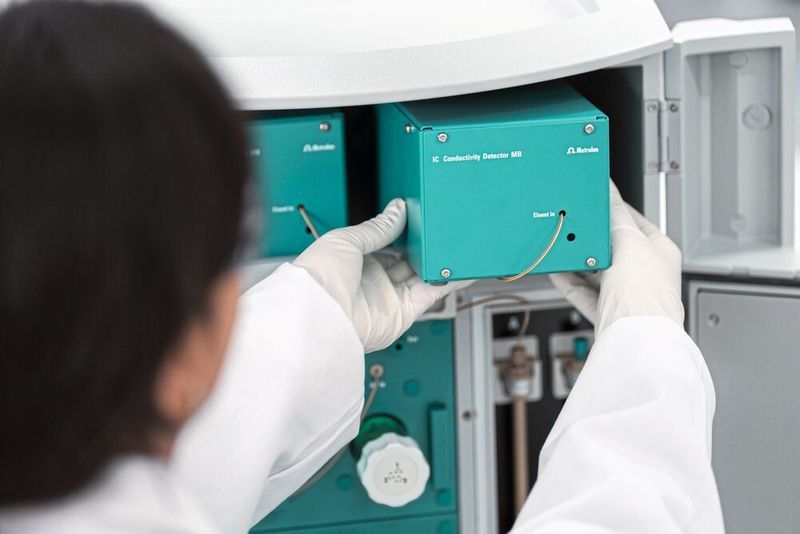 Neue Systeme für die Microbore-Ionenchromatographie sollen die Kosten verringern, und Effizienz sowie Sensibilität der Analysen steigern.