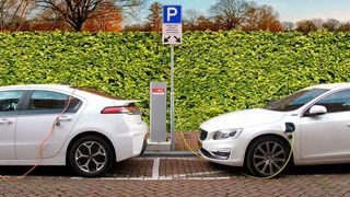 Im Jahr 2025 werden laut Schätzungen von Bosch rund 15 Millionen Neufahrzeuge 48-Volt-Hybride sein. (Bild: Gemeinfrei)