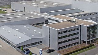 An Stammsitz im niedersächsischen Kirchdorf bevorratet die Diesel Technic AG rund 25.000 Artikel. (Bild: Diesel Technic)