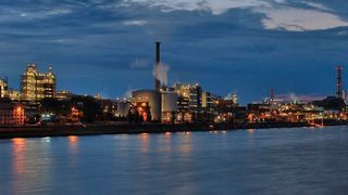 Der Umsatz der Chemie- und Pharmabranche ist gegenüber dem Vorquartal um 0,7 % gesunken. (Bild: frei lizenziert)