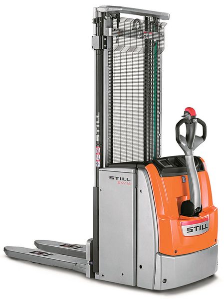 Hochhubwagen haben eine Schlüsselrolle in der Intralogistik, denn kaum ein anderes Flurförderzeug ist so vielseitig einsetzbar. (Bild: Still)