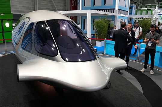 Flügel gestutzt! Ende Dezember sah es noch aus, als ob die Elektroflugzeuge des Start-ups Lilium doch noch abheben würden. Nun ist der Traum vom Flugtaxi wohl ein für allemal geplatzt, denn die zugesagte finanzielle Unterstützung blieb doch aus ...(Bild:  Lilium)