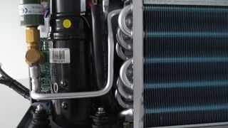 Präzise Steuerungen und 24-V-Miniverdichter kennzeichnen den Messeschwerpunkt der beiden Technotrans-Töchter KLH Kältetechnik und Termotek auf der LASER - World of Photonic in München. (Bild: Technotrans)