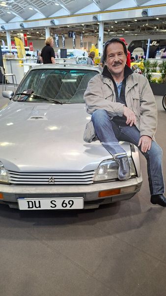 Klasse Zeitzeuge am Stand des ADAC war diese originale Einsatzwagen von Kommissar Schimanski, alias Götz George. Ein Citroën CX 2,4 Turbo. (Bild: Dominsky – VCG)