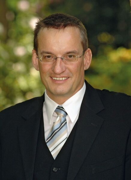 Jetzt auch Schatzmeister: Der BV-Med-Vorstandsvorsitzende Dr. Meinrad Lugan ist von den Mitgliedern erneut in den Vorstand des europäischen Dachverbands Medtech Europe gewählt worden. Lugan hat zudem die Rolle des Schatzmeisters übernommen.
 (BV-Med)