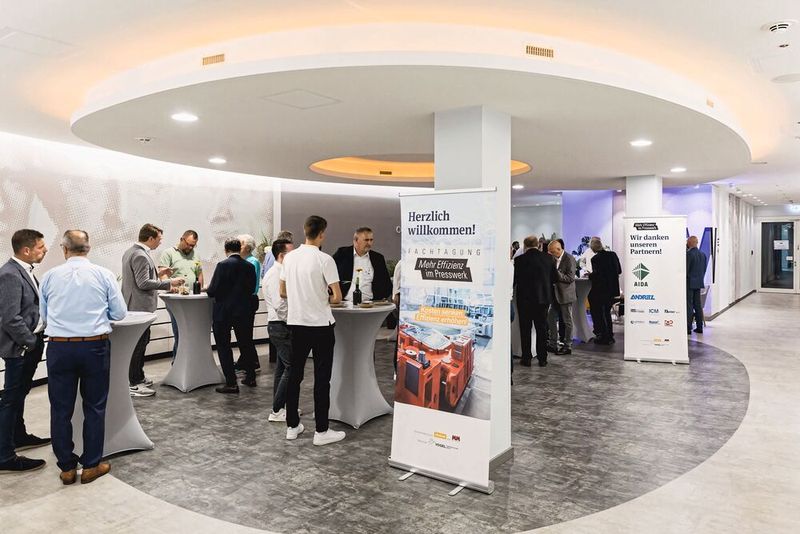 Impressionen der Fachtagung „Mehr Effizienz im Presswerk“ 2025 in Würzburg. (Bild: Stefan Bausewein)