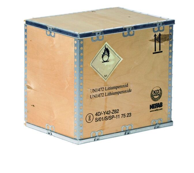 Ein großes Plus der Trexki-Gefahrgut-Verpackung ist die einfache Montage der Kisten.Bild: Evers (Archiv: Vogel Business Media)
