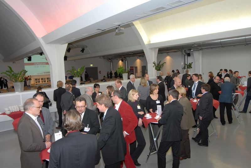 Die Pausen während der Markenkonferenz wurden zum regen Networken genutzt. Bilder: Untch (Archiv: Vogel Business Media)