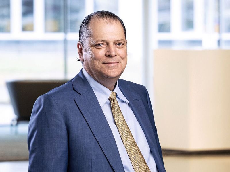 Stephan Nell, CEO der neuen Gruppe und der United Grinding Group: «Es kommt selten vor, dass sich zwei Unternehmen so gut ergänzen wie United Grinding und GF Machining Solutions. Das betrifft nicht nur unsere Produktportfolios, unsere internationale Ausrichtung und unser Verständnis von Qualität, sondern auch die Kultur und das Mindset unserer Mitarbeitenden. Ich bin überzeugt, dass wir gemeinsam viel bewegen können, zum Wohle unserer Kunden.» (Bild: United Machining Solutions)