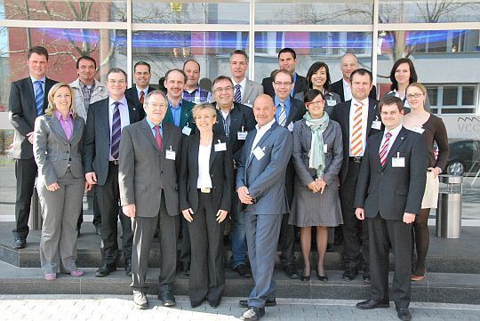 Die Teilnehmer des ersten Expertenmeetings Service. (Archiv: Vogel Business Media)