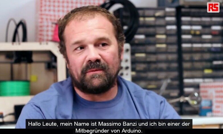 Massimo Banzi: Arduino-Mitbegründer präsentiert auf der RS-Site Videos zum Arduino Robot (Bild: RS Components)