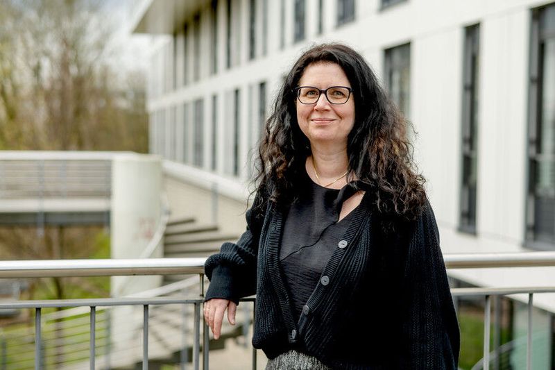 KI in der Materialforschung: Beschleunigte Entwicklung neuer Materialien