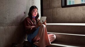 Das neue iPad mini ist mit 5,4 mm dünner und mit 255 g leichter als das Vorgängermodell. Ausgestattet ist es mit der leistungsstarken A20-Pro-CPU von Apple. (Bild: Apple)