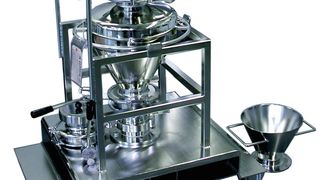 Für den mobilen Einsatz kann das emissionsfreie Pulver-Transport-Systems (EPTS) auf einen Trolley montiert werden. (Bolz Intec)