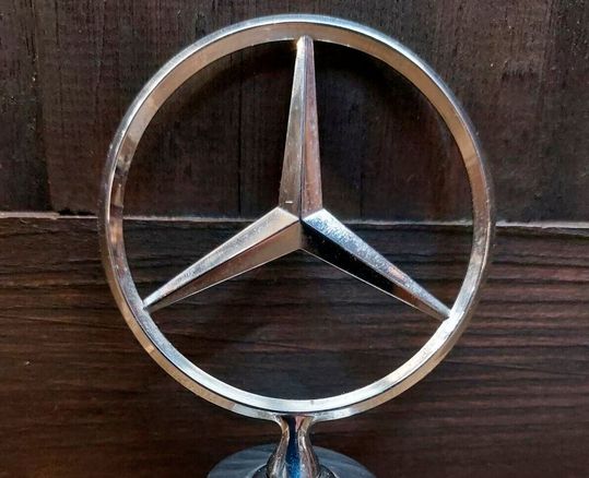 Mercedes-Benz hat gestern informiert, dass man die erwarteten Ergebnisse nicht so groß ausfallen werden, wie zunächst erwartet. Vor allem das schwächelnde China-Geschäft sei dafür verantwortlich.(Bild:  Mercedes-Benz)