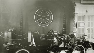 1924: ZF-Ausstellung mit dem Soden-Getriebe. (Bild: ZF Friedrichshafen)