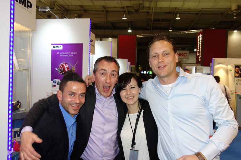 (v. l.) Romeo Gramaglia, PNY, Peter Berkout, Inno3D, Karin Bart, Zotac, und Bob Veldhof, 2BY2 (Bild: IT-BUSINESS)