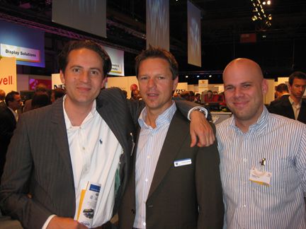 Stefan Petersen (li.), Christian Hedinger und Rüdiger Trost von F-Secure (Archiv: Vogel Business Media)